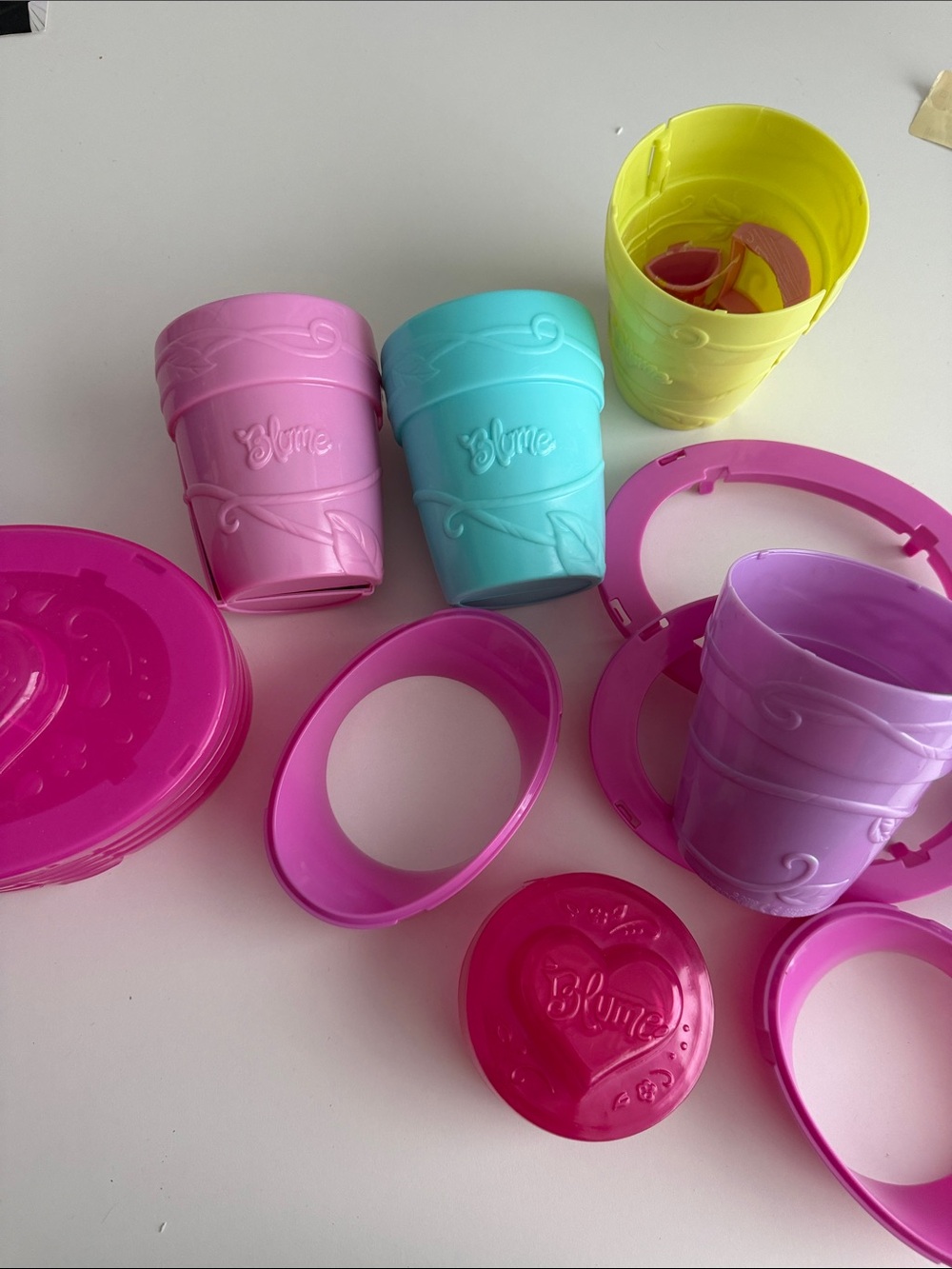 Blume Playset Mini Cups - Pastel Multicolor Set - Pieces - Craft - Dollhouse